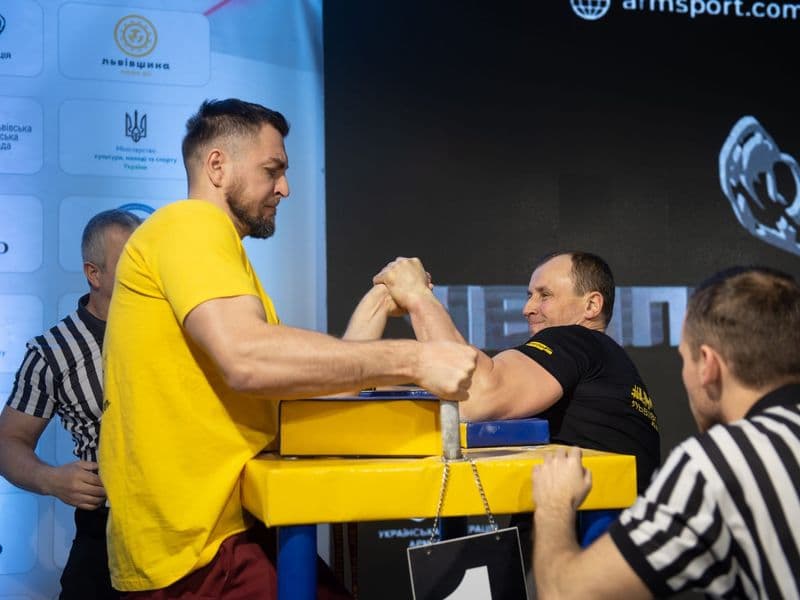 Чемпіонат України, день 1