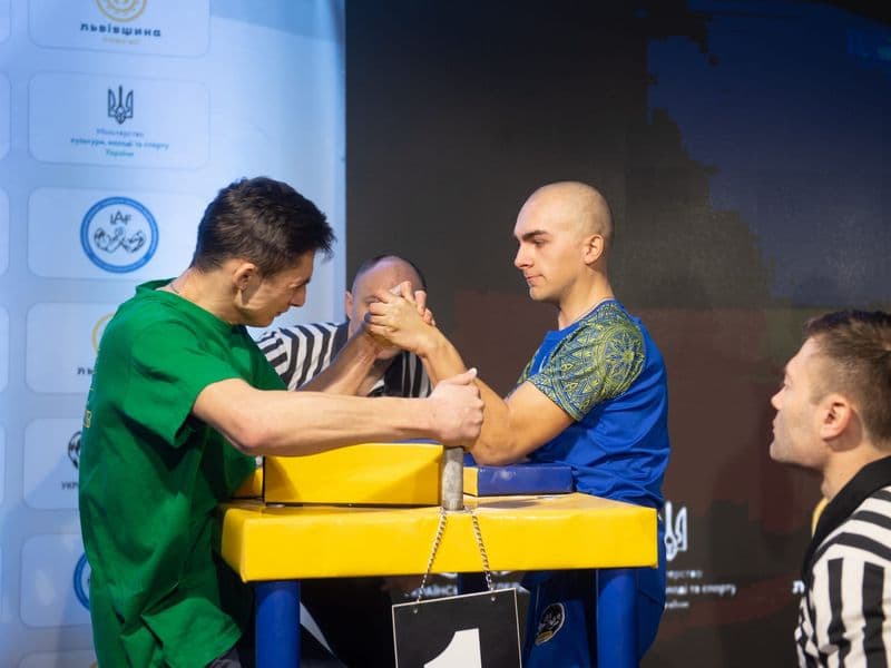 Чемпіонат України, день 1