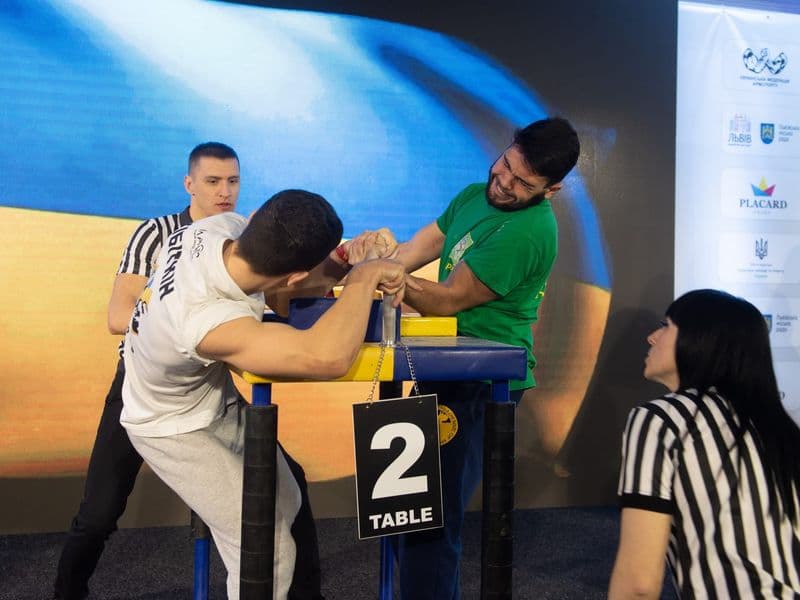 Чемпіонат України, день 1