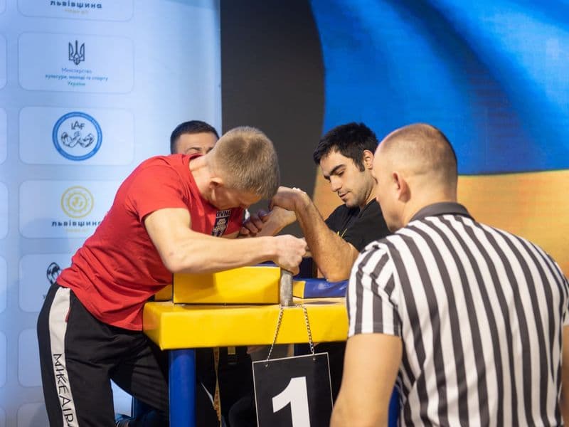 Чемпіонат України, день 1