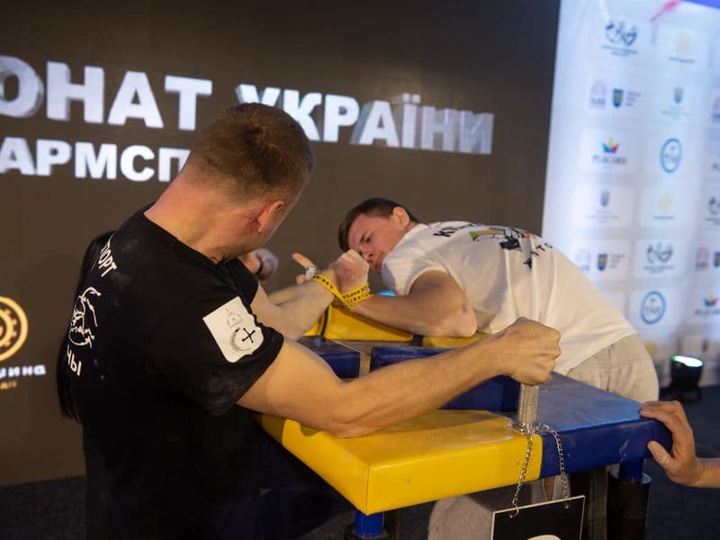 Чемпіонат України, день 1