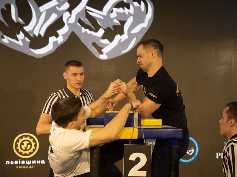 Чемпіонат України, день 1
