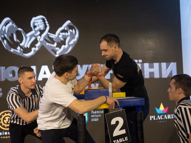 Чемпіонат України, день 1
