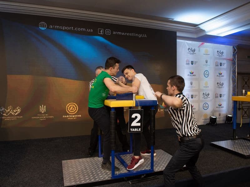 Чемпіонат України, день 1