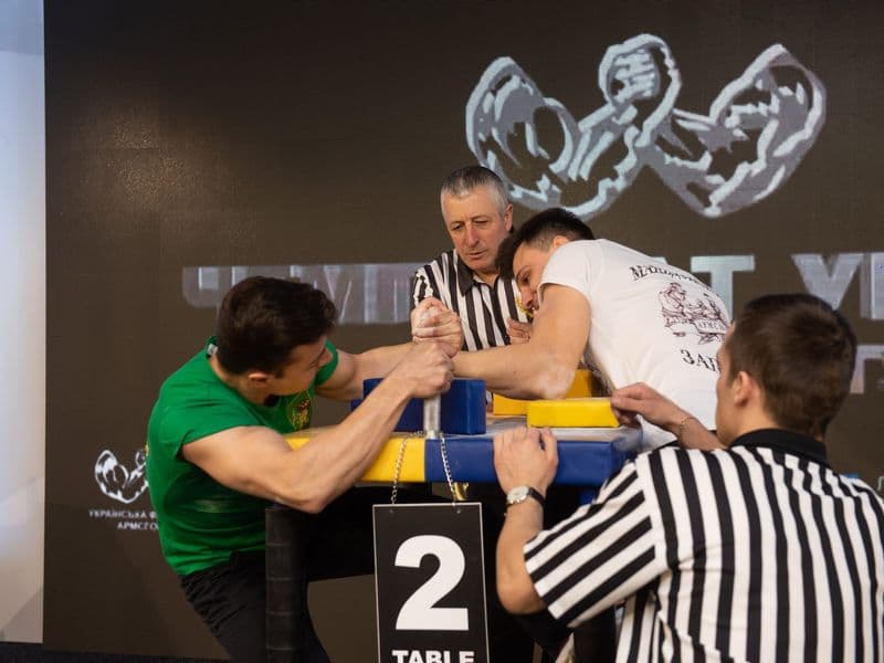 Чемпіонат України, день 1