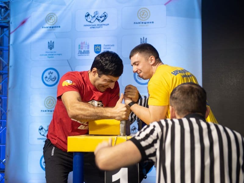 Чемпіонат України, день 1