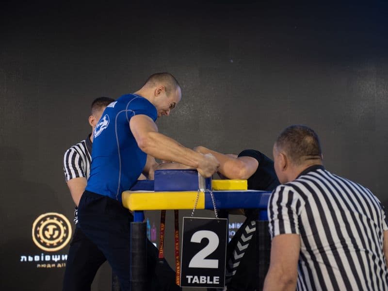 Чемпіонат України, день 1