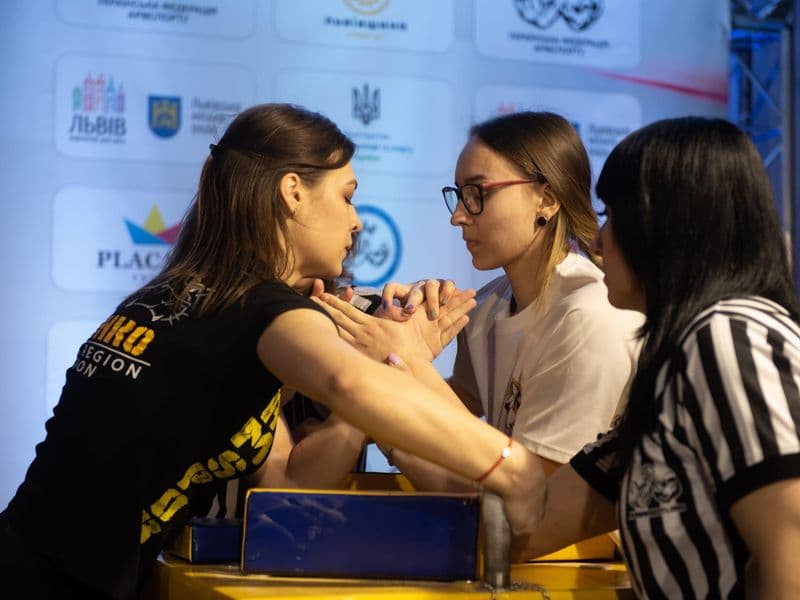 Чемпіонат України, день 1