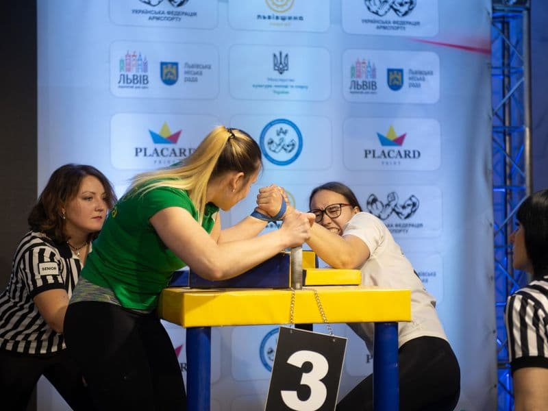 Чемпіонат України, день 1