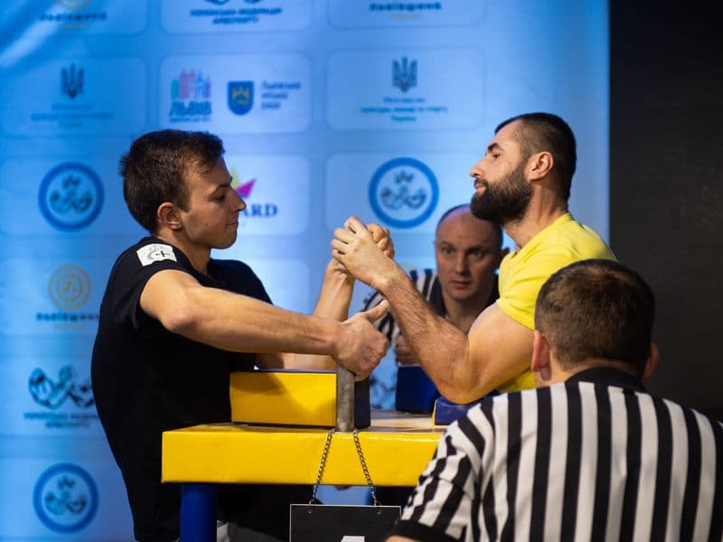 Чемпіонат України, день 1