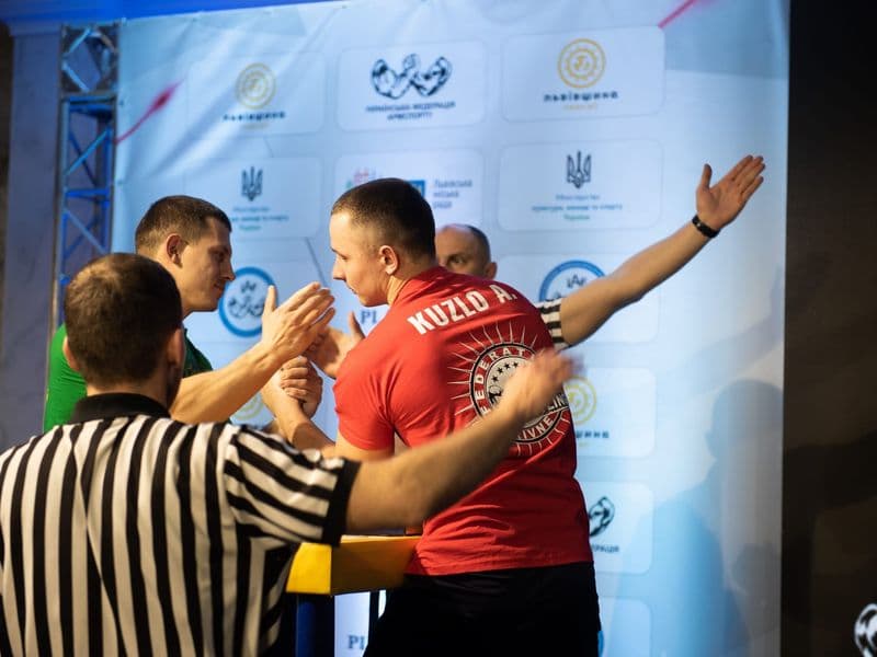 Чемпіонат України, день 1