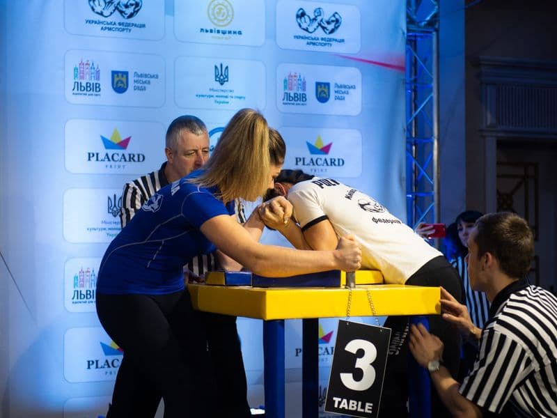 Чемпіонат України, день 1
