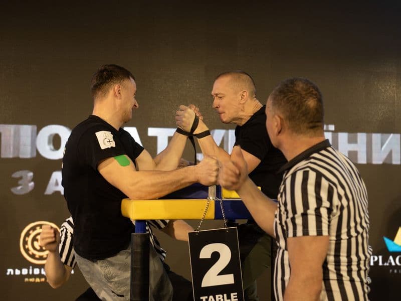 Чемпіонат України, день 1