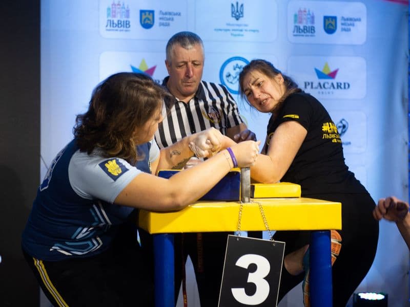 Чемпіонат України, день 1