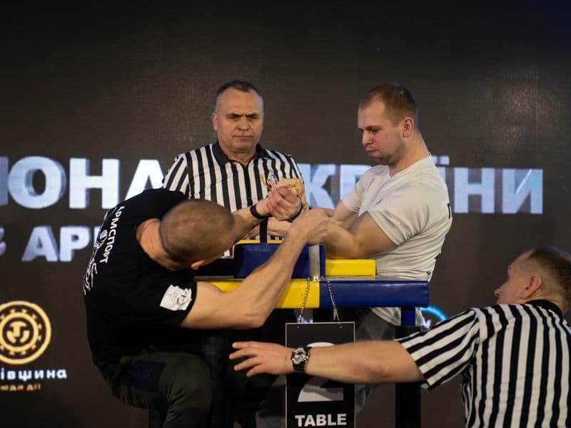 Чемпіонат України, день 1