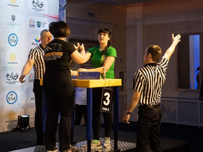 Чемпіонат України, день 1