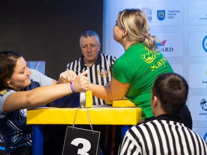 Чемпіонат України, день 1