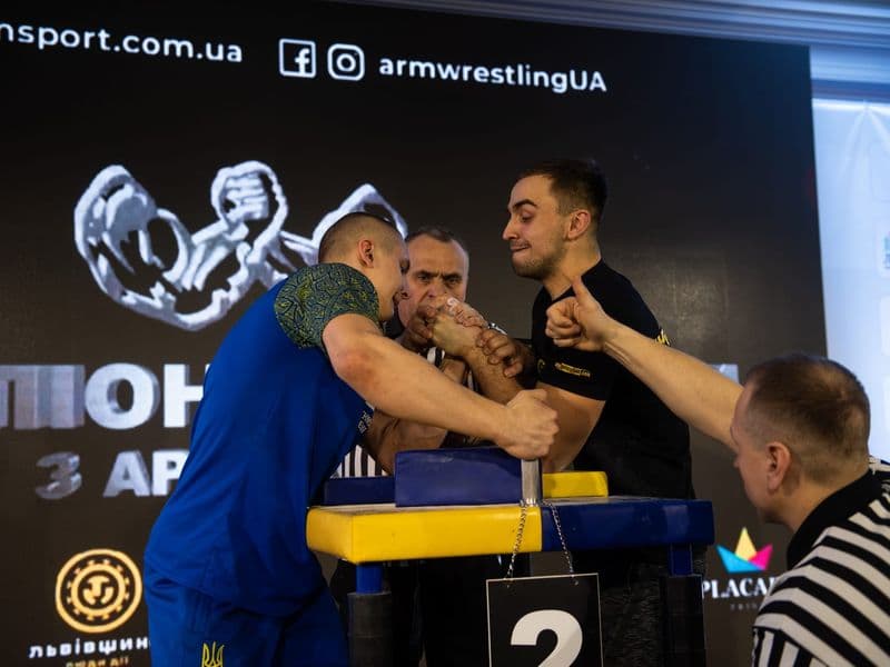 Чемпіонат України, день 1
