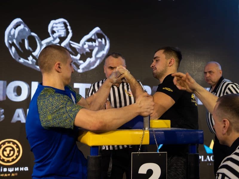 Чемпіонат України, день 1