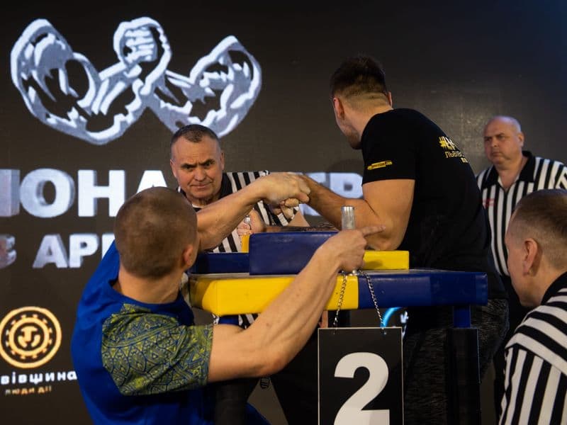 Чемпіонат України, день 1