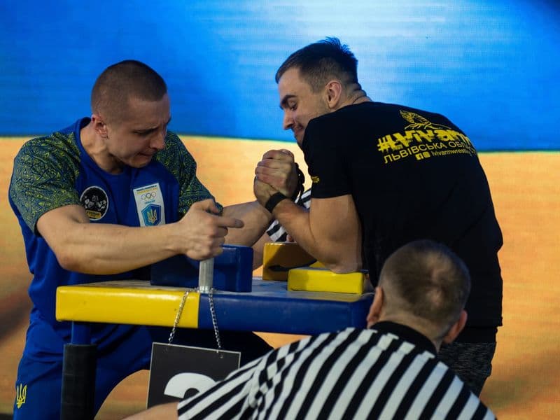 Чемпіонат України, день 1