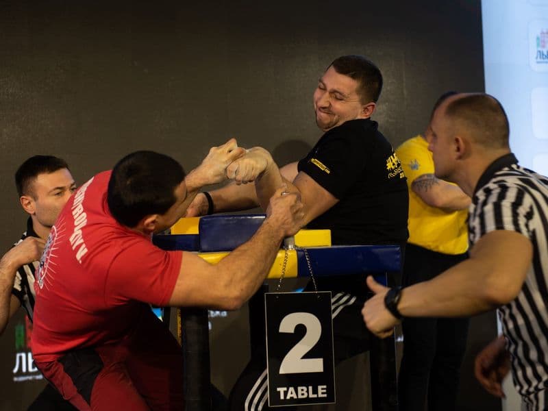 Чемпіонат України, день 1