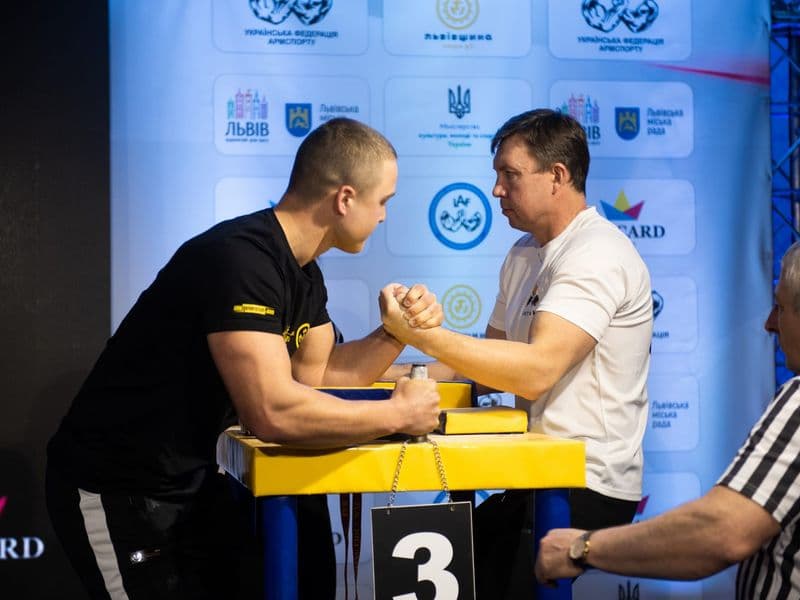 Чемпіонат України, день 1