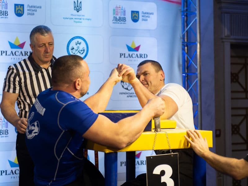 Чемпіонат України, день 1