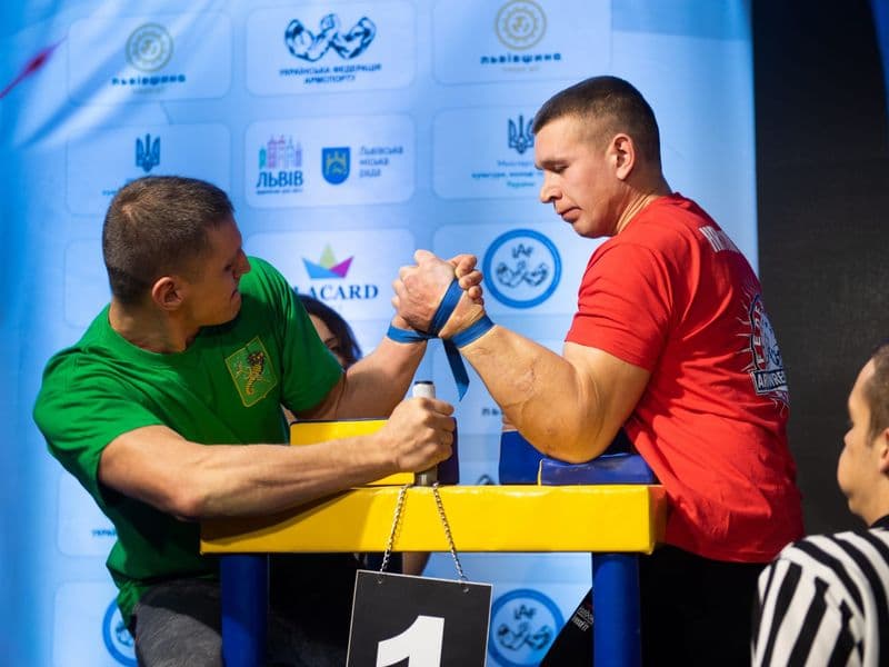 Чемпіонат України, день 1