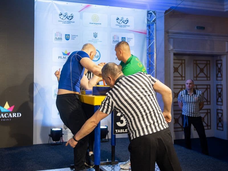 Чемпіонат України, день 1