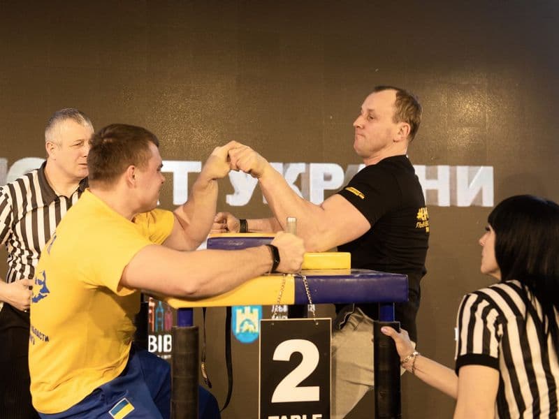 Чемпіонат України, день 1