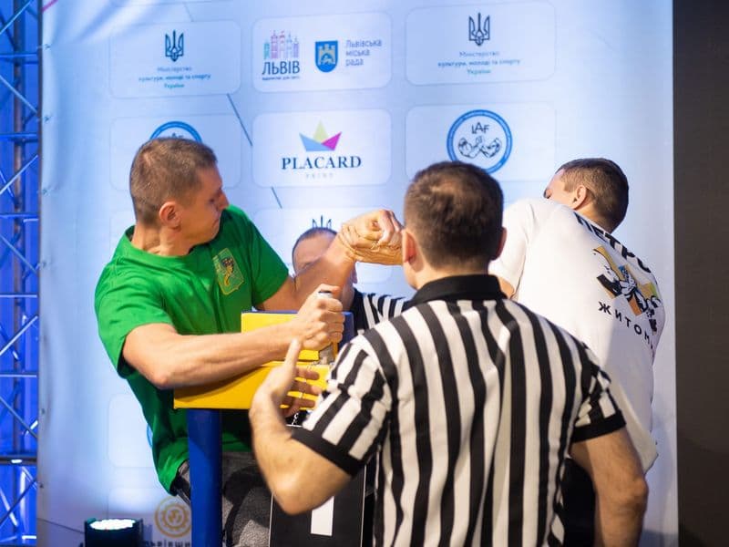 Чемпіонат України, день 1