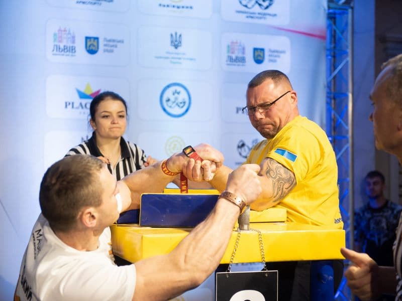 Чемпіонат України, день 1