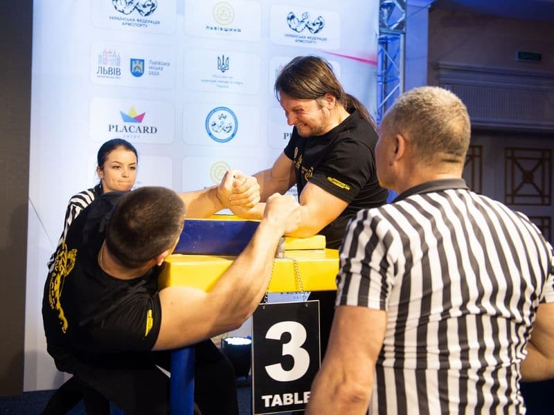 Чемпіонат України, день 1