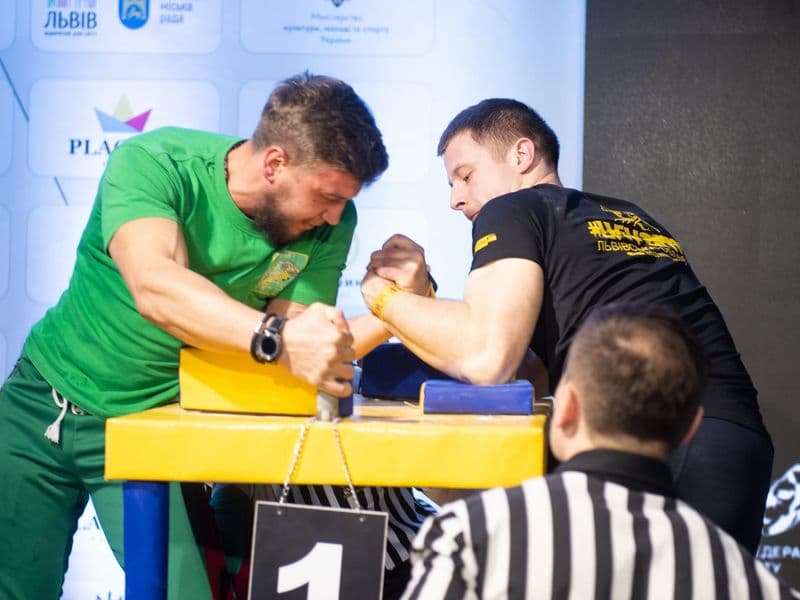 Чемпіонат України, день 1