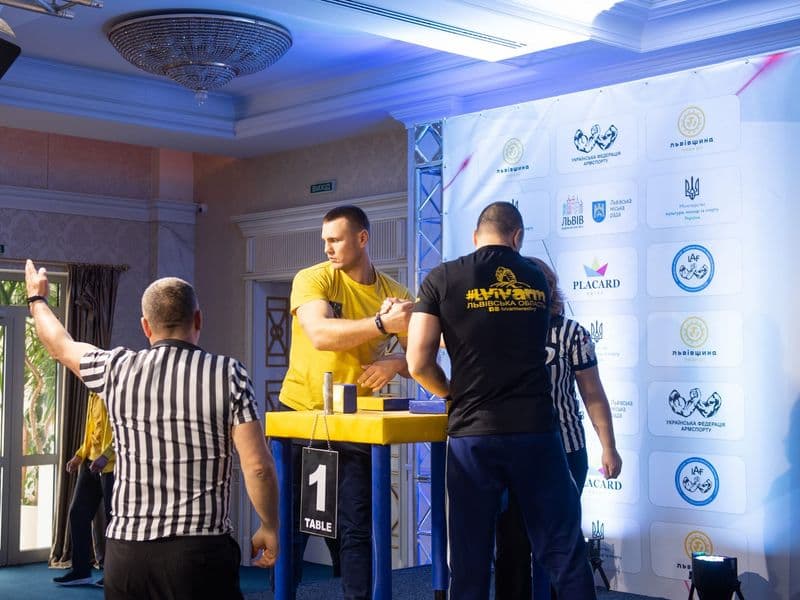 Чемпіонат України, день 1