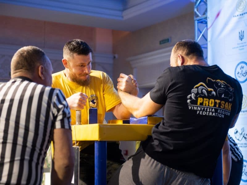 Чемпіонат України, день 1