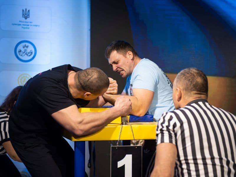 Чемпіонат України, день 1