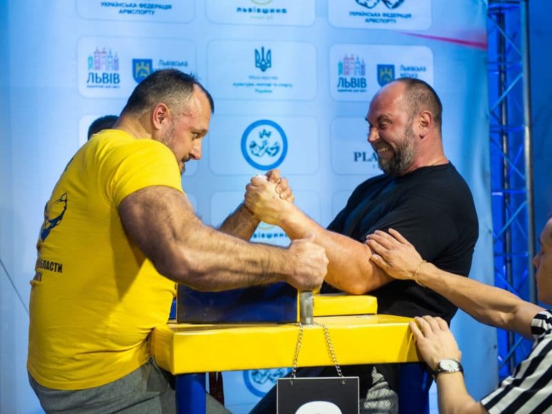 Чемпіонат України, день 1