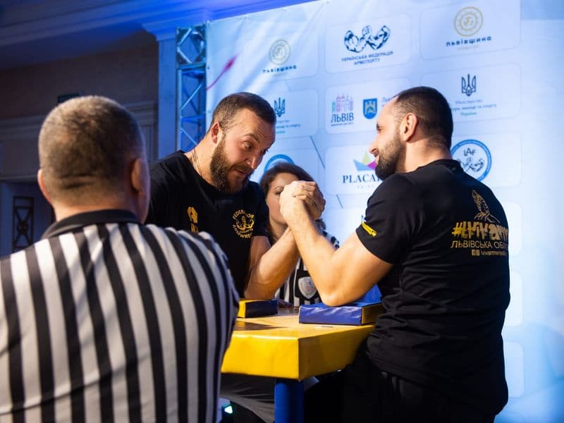 Чемпіонат України, день 1