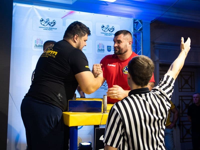 Чемпіонат України, день 1