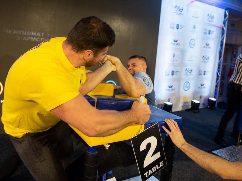 Чемпіонат України, день 1