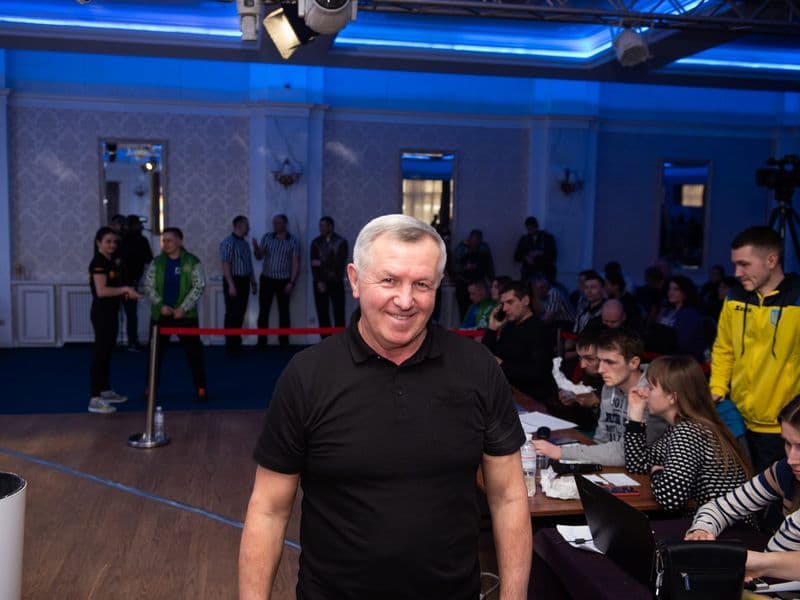 Чемпіонат України, день 1