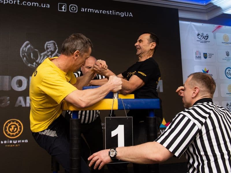 Чемпіонат України, день 1