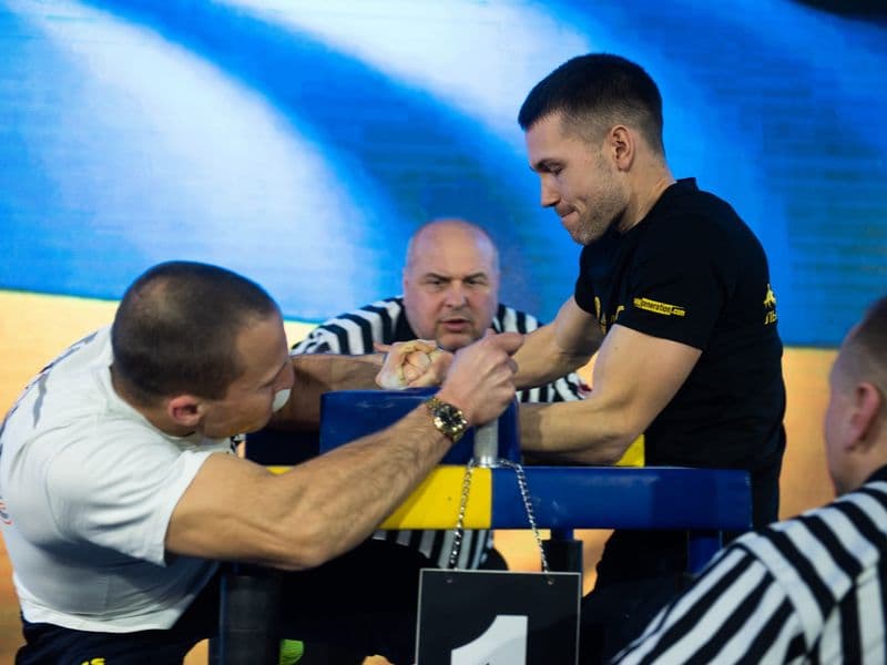 Чемпіонат України, день 1