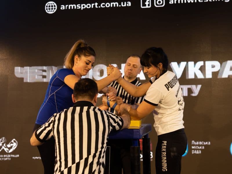 Чемпіонат України, день 1