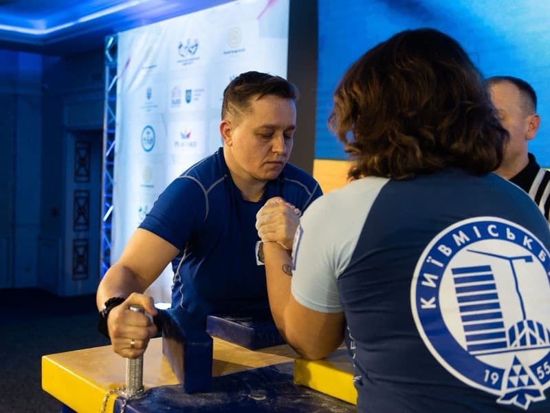 Чемпіонат України, день 1