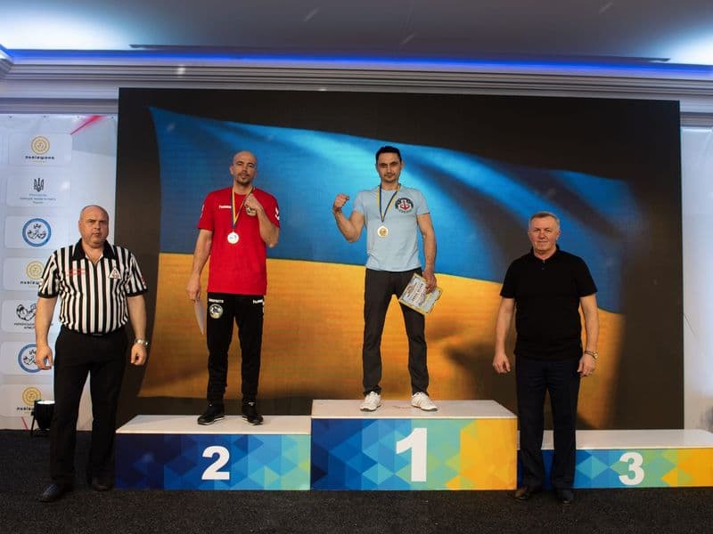 Чемпіонат України, день 1
