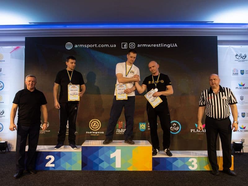 Чемпіонат України, день 1