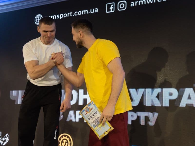 Чемпіонат України, день 1
